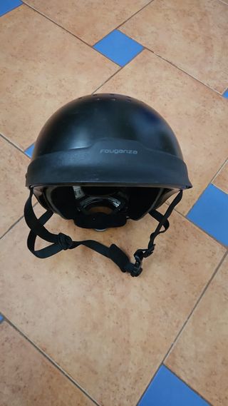Casco y polainas equitación solo usado una vez