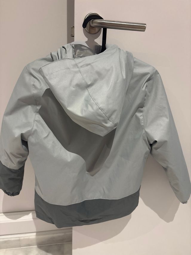 Abrigo WEDZE gris y rosa