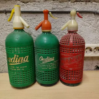 Bottiglie Sifone Antiche di Varie Marche