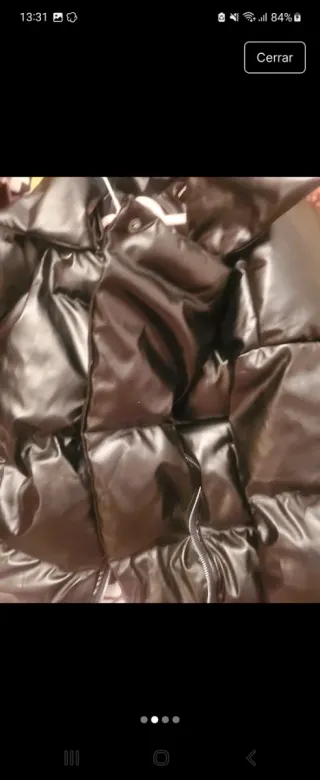 Chaqueta bomber Pull&Bear efecto piel negra