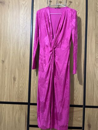 Vestido rosa Zara