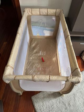 Cuna de viaje / Parque infantil/ Incluye conchon