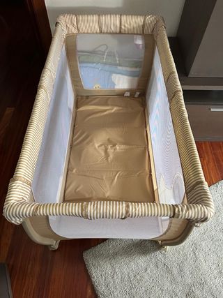 Cuna de viaje / Parque infantil/ Incluye conchon