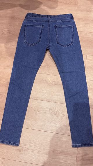 Pantalones vaqueros Bershka talla M/38-40