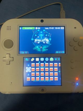 Nintendo 2DS con oltre 20 giochi + accessori