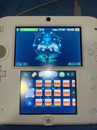 Nintendo 2DS con oltre 20 giochi + accessori