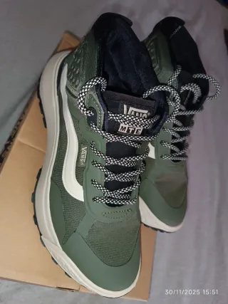 Vans MTE Crosspath Mid Unisex WATERPROOF