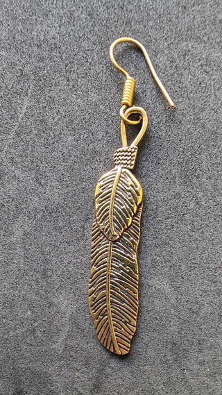 Pendientes pluma latón efecto antiguo