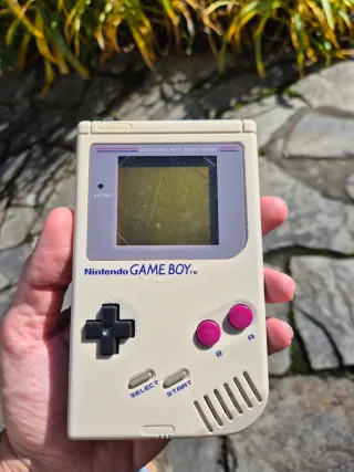 Nintendo Game Boy DMG-01