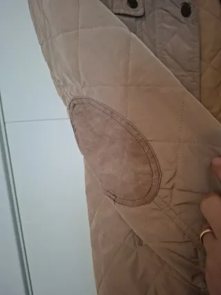 Chaqueta Massimo Dutti acolchada beige