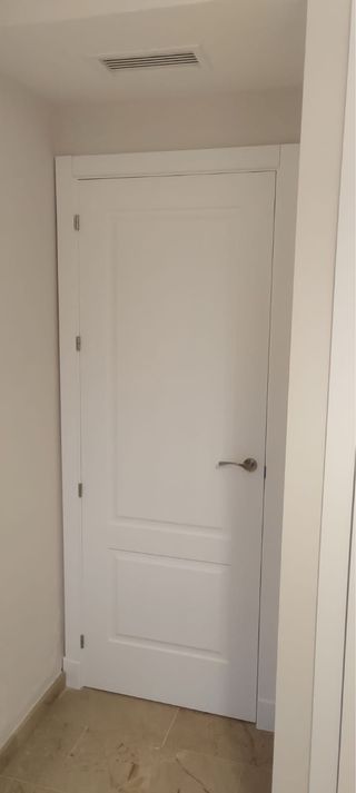 Puertas de paso blancas Somos fabricantes656708532