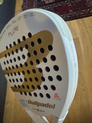 Pala de pádel Bullpadel Flow