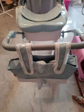 Carro de muñecas Venecia,de 80 cm.