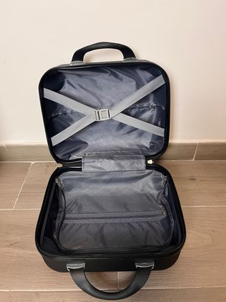 Neceser grande negro nuevo