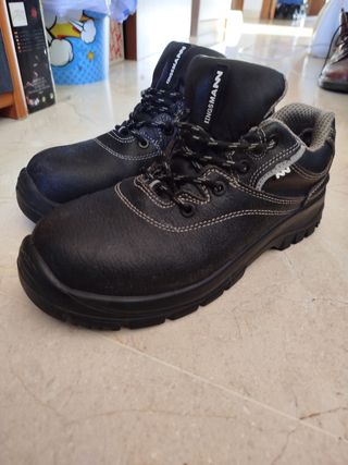 Zapatos de trabajo KingsMann.