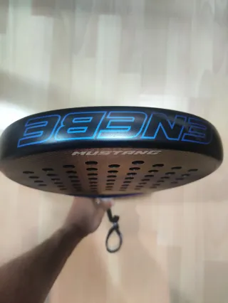 Pala de pádel Enebe Mustang NB 12k 2025