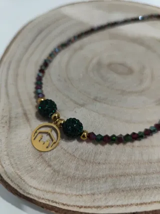 Collar Navideño con Colgante Belén