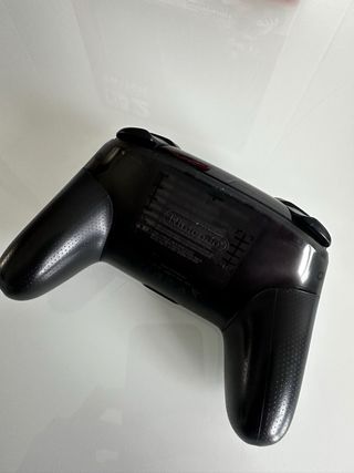 Nintendo Switch Negra/Roja + Juego