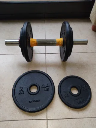 Mancuerna+6 pesas/discos (3 de 2kg y3 de 1kg)