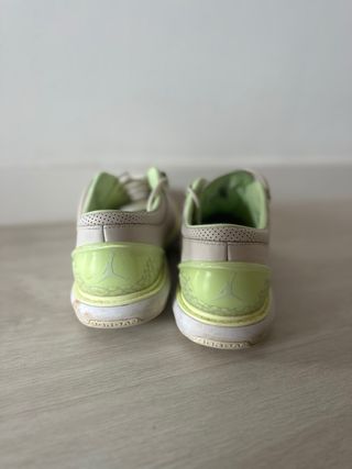 Zapatillas de Golf Blancas y Verdes
