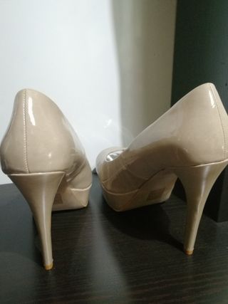 Zapatos de tacón Mango talla 39