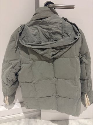 Abrigo Champion Gris de plumas