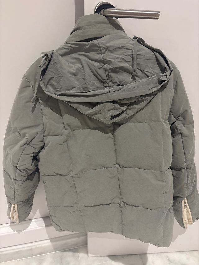 Abrigo Champion Gris de plumas