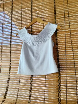 Camiseta Zara palabra de honor blanca