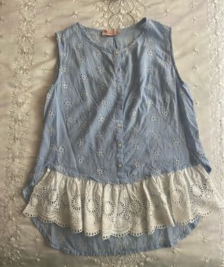 Blusa sin mangas bordada mujer