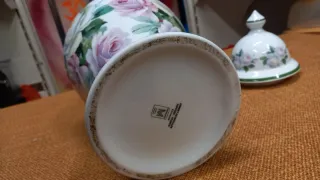 Limoges vaso in porcellana decorato