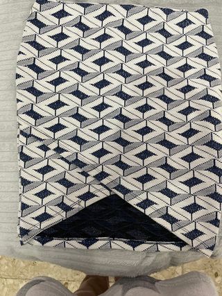 Falda tubo estampada