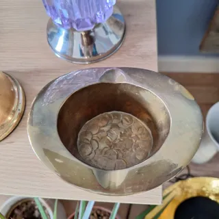 Cenicero de Bronce con forma de Chistera