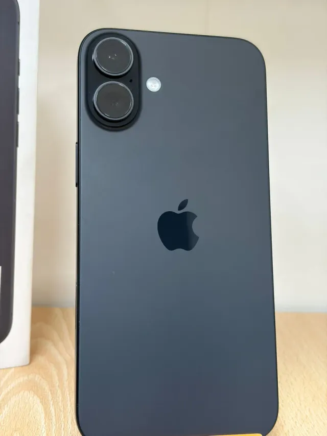 iPhone 16 Plus 128GB Nero