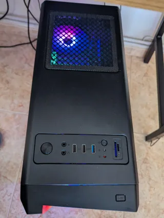 PC Gaming con RGB!