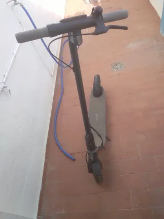 Patinete Ninebot como nuevo