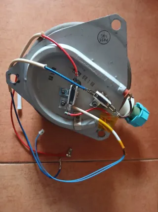 Bomba y Caldera  centro planchado Philips