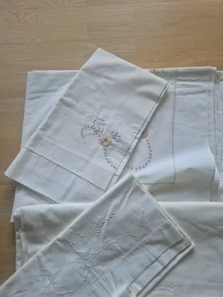 Bordado 3 sábanas encimeras y funda almuhada