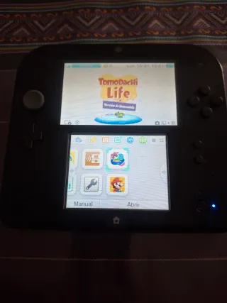 Nintendo 2DS Negra + Accesorios