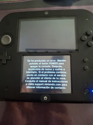 Nintendo 2DS Negra + Accesorios
