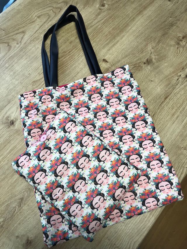 Bolsa de tela hecha a mano