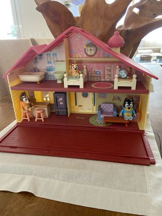 Casa Bluey y figuras extra