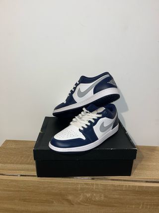 Zapatillas Air Jordan 1 Low Azul y Blanco