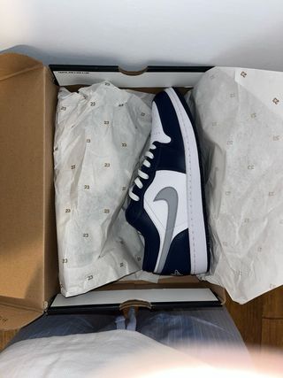 Zapatillas Air Jordan 1 Low Azul y Blanco