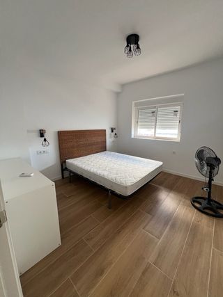 Alquiler anual piso 3 hab 1 baño