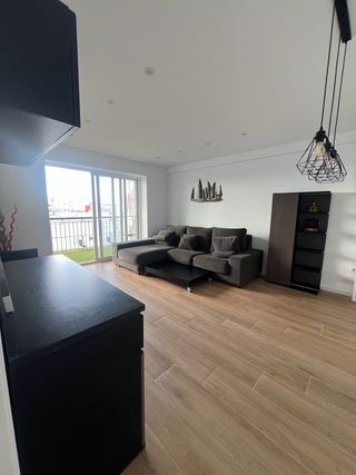 Alquiler anual piso 3 hab 1 baño