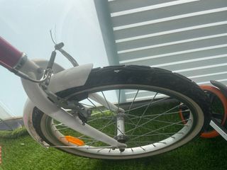 Bicicleta infantil rosa 6-8 años.