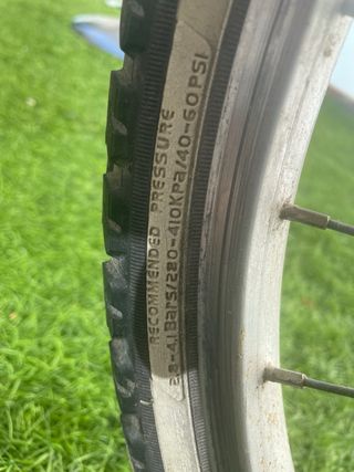 Bicicleta infantil rosa 6-8 años.