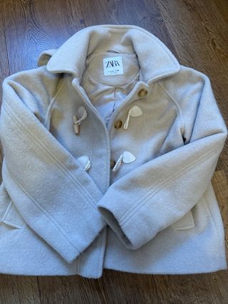Abrigo Zara niña talla 9-10 años