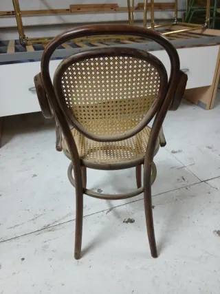 Poltrona Thonet in legno e rattan
