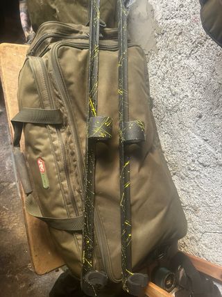 Soporte para cañas de siluro 20€ cada uno